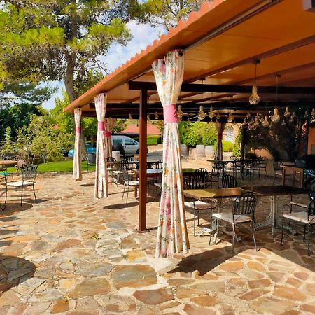 Bungalow Bambolera Torrelaguna Luaran gambar