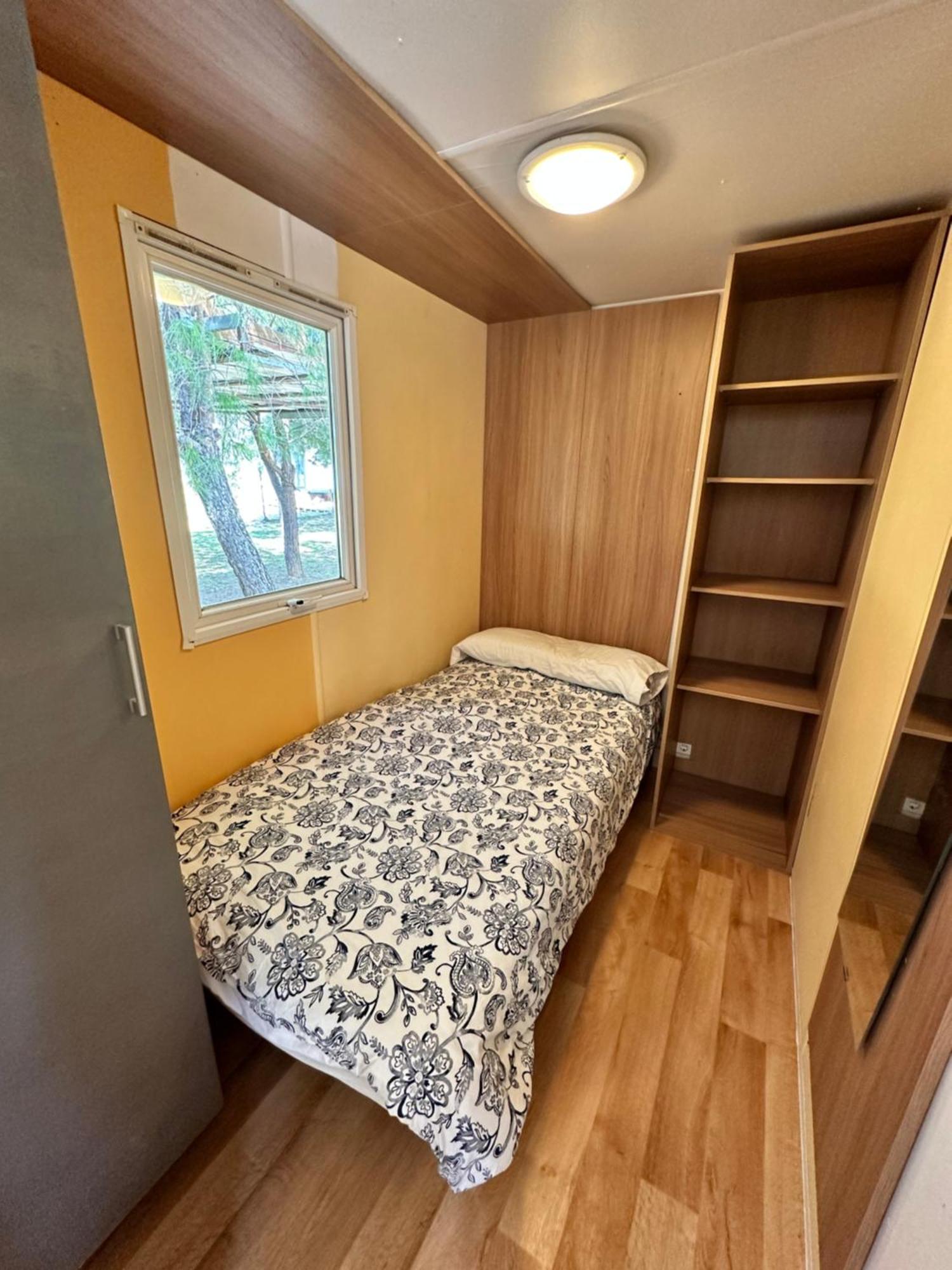 Bungalow Bambolera Torrelaguna Luaran gambar