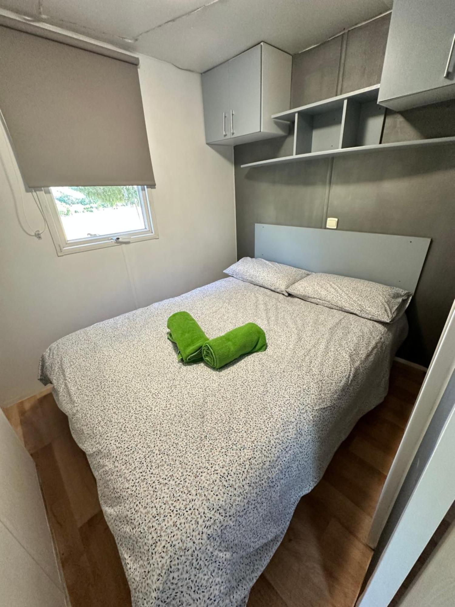 Bungalow Bambolera Torrelaguna Luaran gambar